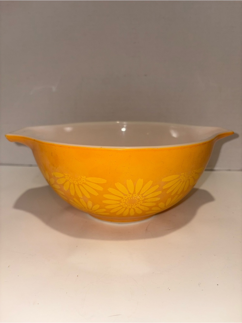 Pyrex Yellow Daisy Mixing Bowl with White Interior #442